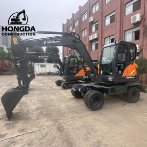 100% Original japonais Mini Doosan Dx60w pelle à roues/nouveau prix bas vente chaude pelle à roues multifonctionnelle DX60 - Product Image 1