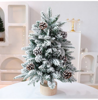 Künstlicher PE-Weihnachtsbaum mit dichten, realistischen Kiefernzweigen, verschiedene Größen, vorbeleuchtet mit warmen LED-Lichtern, für Innenräume, Zuhause, Partys und Feiertagsdekoration