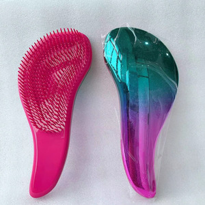 Cepillo de belleza de salón electrochapado rosa de moda para desenredador de cabello húmedo y seco para mujeres y niñas - Product Image 3