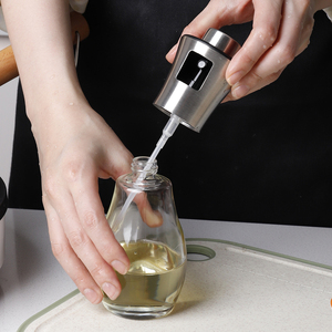 อุปกรณ์ครัว ของใช้ในบ้าน เป็นมิตรกับสิ่งแวดล้อม ขวดสเปรย์น้ำมันสแตนเลสเกรดอาหาร ขนาด 200 มล. สำหรับทำอาหาร ปิ้งย่าง อบขนม - Product Image 4