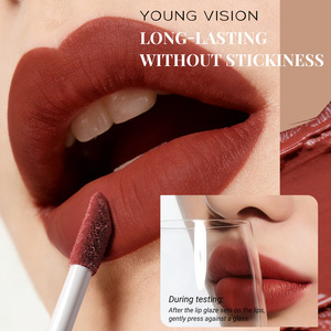 Gloss à lèvres mat velours Young Vision 7,6 ml, couleur intense, longue tenue - Product Image 3