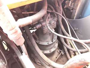 Excavadora Usada Hitachi EX200 Modelo 2024, 18824 kg, Equipo de Construcción de Uso Pesado con Cucharón de 1 m³, Motor y Caja de Cambios Isuzu - Product Image 3