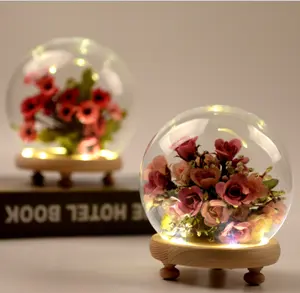 Mini Cloche décorative transparente à Led, Cloche dôme avec Base en bois et lumières Led