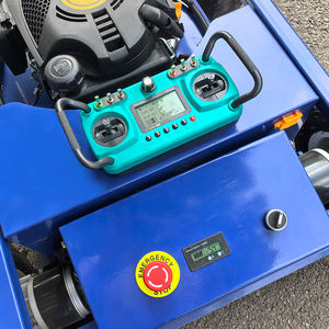 جزازة منحدر زراعية يتم التحكم بها عن بعد عبر الراديو لجميع التضاريس ، جزازة عشب بجهاز تحكم عن بعد قابل للتعديل بارتفاع الثلج مع جهاز تحكم عن بعد - Product Image 5