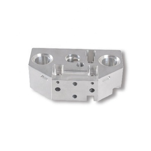 Fournisseur de tournage CNC sur mesure, usine de pièces de rechange usinées, service CNC en aluminium - Product Image 3