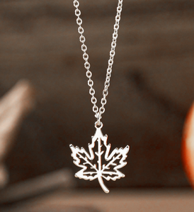 Collar De Hoja De Arce Collares De Acero Inoxidable Collar De Hoja PVD Chapado En Oro Joyería Collar De Hoja De Otoño - Product Image 4