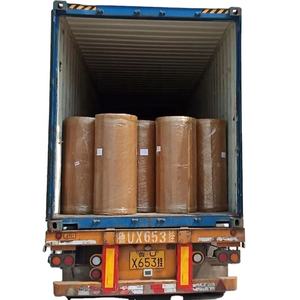 Cinta Adhesiva de Polipropileno Transparente Amarillenta de 38 Micras, 40 Micras y 45 Micras, Rollo Jumbo de Plástico para Empaque - Product Image 6