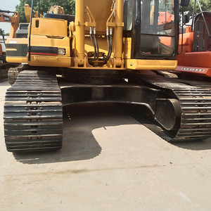 Conçu pour dépasser la performance des modèles Cat 330BL, 330CL, 330DL, hydraulique intégré CAT sans soudure, stabilité robuste - Product Image 2