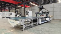 Ligne de production d'armoires de meubles en bois CA-1325 cnc machine d'emboîtage chargement automatique déchargement routeur cnc pour la cuisine