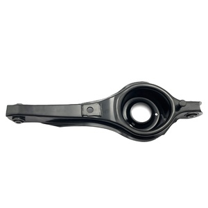 Gennovo OE qualité pièces de voiture suspension arrière bras oscillant BBP3-28-300A pour Ford C-MAX FOCUS 2 <span class=keywords><strong>Mazda</strong></span> 3 VOLVO C30 <span class=keywords><strong>2000</strong></span> 2001 2006 - Product Image 1