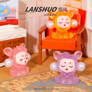 Llavero de resina Lanshuo con mini muñeco que brilla en la oscuridad, juguete de peluche para niños de 5 a 7 años, versión Q, accesorios de plástico para manualidades. - Product Image 4