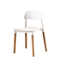 Ensemble de 4 chaises de salle à manger modernes, style nordique, chaises en plastique PP gris, chaises en bois pour salle à manger