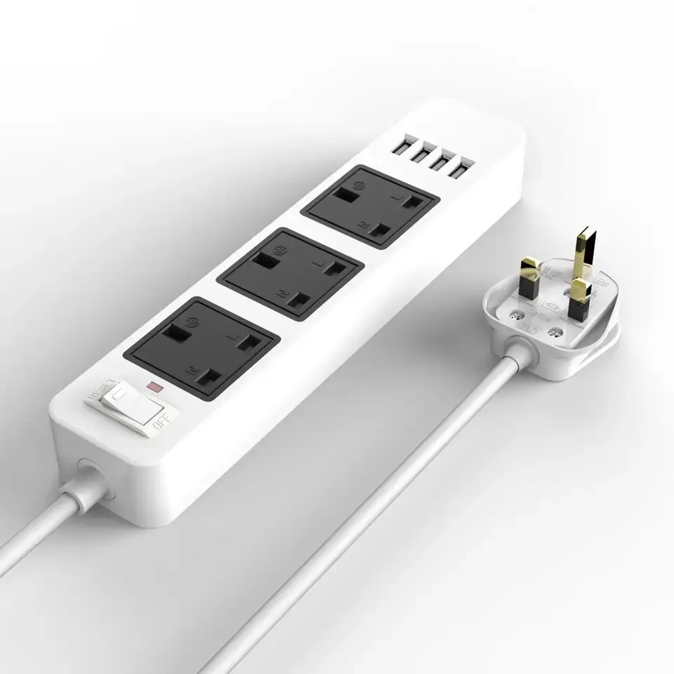 High Quality UK plug adapter with 4 outlet power strips cheap price extension cord multi socket with switch