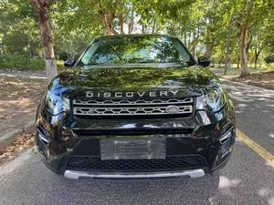 Land Rover <span class=keywords><strong>Discovery</strong></span> d'occasion <span class=keywords><strong>2018</strong></span> SUV Transmission automatique Sièges en cuir 110 000 kilomètres Voiture privée durable - Product Image 2