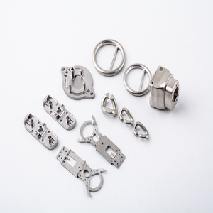 Hardware de procesamiento de metal personalizado OEM Fabricación de chapa Aluminio Acero inoxidable Piezas de estampado de metal - Product Image 6