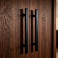Poignée de porte longue carrée noire mate, style moderne minimaliste, barre droite pour salle d'exposition de matériaux de construction et salle d'exposition de carrelage