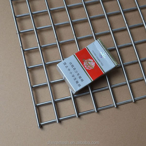 Maille soudée galvanisée 15x15mm pour gabions et murs de soutènement, panneau de grille en fil métallique soudé GI haute résistance - Product Image 1