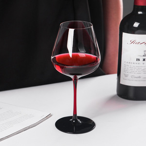 Calice da Vino in Cristallo di Bordeaux Fatto a Mano di Alta Qualità, Lussuoso Bicchiere da Vino Rosso con Stelo Lungo e Base Nera di <span class=keywords><strong>Grande</strong></span> Capacità - Product Image 5