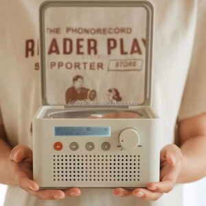 R200 Retro Design <span class=keywords><strong>Petit</strong></span> Écran Pixel Chanson Audio Sans Fil Bt Haut-Parleur Musique Record Lecteur <span class=keywords><strong>CD</strong></span> - Product Image 4