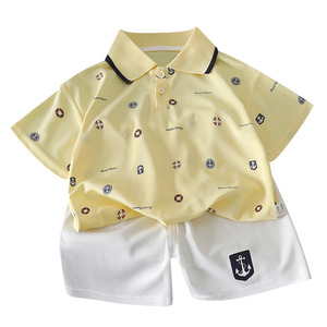 Vente en gros de nouveaux ensembles de vêtements pour enfants, garçons et filles, t-shirts à manches courtes, polos, shorts, mode décontractée d'été - Product Image 4