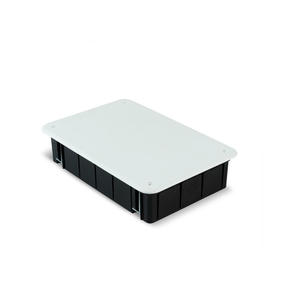 Caja de empalme de 202x132x47 mm, ideal para proteger conexiones eléctricas y facilitar la instalación de cables. - Product Image 1