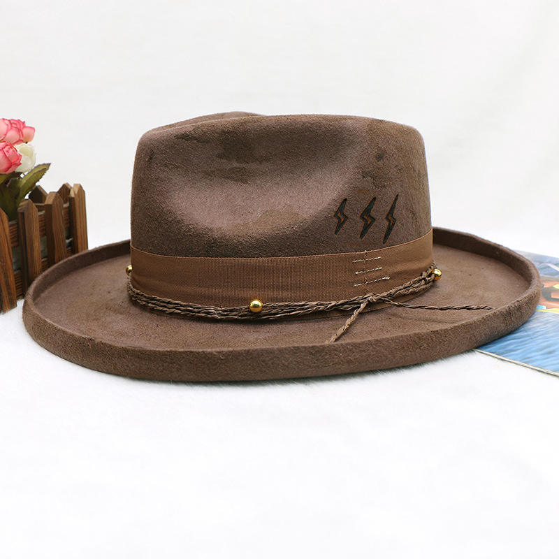 สีน้ำตาล