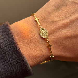 Nouveau Bracelet Médaille Miraculeuse Croix Délicate 2026 en Acier Inoxydable Plaqué Or 18K, Bijou Religieux de Prière - Product Image 3