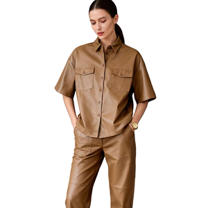 TKAN408 personnalisé femmes en cuir PU Vintage chemise poches boutonnées Vintage manches courtes Streetwear haute qualité en cuir ensembles courts - Product Image 1