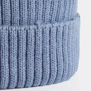 Gorros Unisex de Acrílico 100% Personalizados, Cómodos, Ligeros, de Color Sólido, para el Invierno - Product Image 5