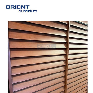 Paneles de <span class=keywords><strong>valla</strong></span> de rejilla de esquina de aluminio fijo de <span class=keywords><strong>jardín</strong></span> externo acústico prefabricado moderno paneles de <span class=keywords><strong>valla</strong></span> de aluminio horizontales modernos - Product Image 5