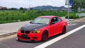 Cofano in fibra di carbonio stile M3 per BMW E90 E92 E93 335i LCI 2009-2013 in fibra di carbonio - Product Image 4