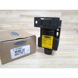 Capteur de sécurité pour machine Banner Si-Qs75Mrhc 46701, interrupteur de protection, montage sur bride - Product Image 1