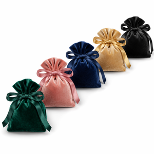 Sacchetto Portagioie Personalizzato in Velluto Leggero con Coulisse, Morbido Sacchetto Regalo per Collane, Anelli, <span class=keywords><strong>Orecchini</strong></span>, Bracciali - Ingrosso Multicolore - Product Image 1
