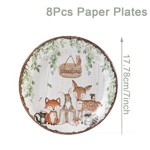 Ensemble <span class=keywords><strong>de</strong></span> <span class=keywords><strong>vaisselle</strong></span> <span class=keywords><strong>jetable</strong></span> sur le thème des <span class=keywords><strong>animaux</strong></span> <span class=keywords><strong>de</strong></span> <span class=keywords><strong>la</strong></span> forêt moderne pour les fêtes d'anniversaire et <span class=keywords><strong>de</strong></span> vacances - Product Image 2