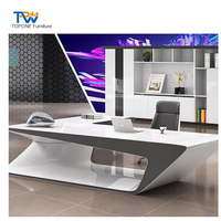 En bois brillant L forme Smart Home Style nordique rose et blanc couleur moderne exécutif PDG ordinateur bureau complet