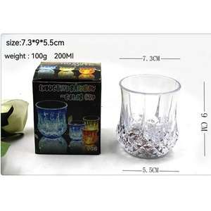 LED colorido inducción luminosa vidrio <span class=keywords><strong>cerveza</strong></span> taza Bar fiesta Flash taza agua decoloración fiesta Festival suministros - Product Image 3