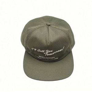 Gorras Trucker Personalizadas Bordadas y Transpirables con Cierre a Presión - Product Image 2