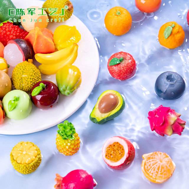 Customizable Resin Mango Bananas Keychain Charms Fairy Style Artificial Miniature Fruit Garden Ornaments for Home Decor