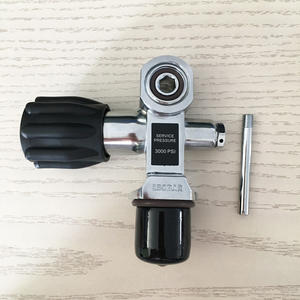 3000PSI 250Bar valve <span class=keywords><strong>de</strong></span> réservoir <span class=keywords><strong>de</strong></span> plongée sous-marine Din/valve <span class=keywords><strong>de</strong></span> cylindre <span class=keywords><strong>de</strong></span> joug - Product Image 4
