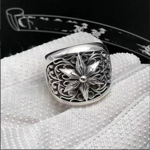 Anello Vintage Colorato dal Design Unico, Anelli a Croce e Fiore, Stile Retrò Punk Trendy Hip Hop, Anelli in Metallo Traforato per Uomo - Product Image 6