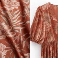 Robe longue femme en viscose 120 GSM, coupe trapèze évasée, manches bouffantes, imprimé floral Rose du Désert, style arabe romantique, personnalisable avec logo – Vente en gros