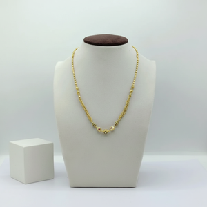 Elegante Collar de Cadena de Oro de 22K con Cuentas Decorativas y Detalles de Piedras Rojas, Diseño Tradicional y Moderno para Mujer - Product Image 4