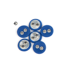 Boutons en aluminium personnalisés à deux trous, recouverts de tissu, avec œillets, attaches décoratives pour vêtements, garnitures pour enfants - Product Image 2