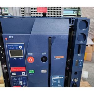 Interruptor Automático Merlin Gerin Masterpact Mw 440V 60Hz 12kA Icw 50kA Icu - Product Image 1
