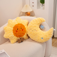 Coussin en peluche de la série Météo Créative : Nuage, Soleil, Lune, Étoiles, Arc-en-ciel – Cadeau d'anniversaire pour enfants, compagnon de canapé