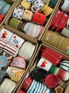 Vente en gros par carton, articles en céramique colorés assortis, <span class=keywords><strong>vaisselle</strong></span>, assiettes, bols et tasses, liquidation - Product Image 5