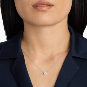 Collana <span class=keywords><strong>con</strong></span> Pendente <span class=keywords><strong>Solitario</strong></span> Classica in Argento Sterling 925 Placcato Oro 18K <span class=keywords><strong>con</strong></span> Zirconia Cubica 8A da 8mm e Catena a Cavo - Product Image 4