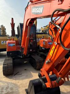 Excavadora de orugas Doosan DX225 de 22 toneladas Excavadora de gran tamaño Doosan DX225 Doosan DL06 para uso en la construcción - Product Image 6