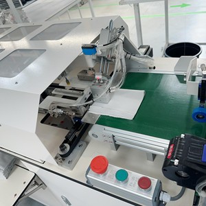 Machine industrielle intégrée automatique pour la fabrication <span class=keywords><strong>de</strong></span> bordures <span class=keywords><strong>de</strong></span> manchons TS-F158, processus en une seule étape pour une production à haut volume avec empilage robotisé - Product Image 5