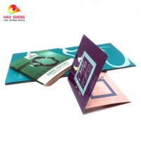 Flyers, brochures et cartes promotionnelles personnalisées professionnelles - Matériel carton/papier, impression offset avec service de marquage à chaud